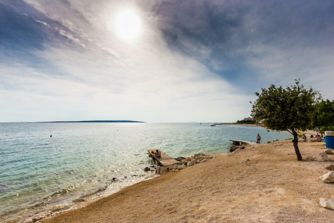 Apartmani Filip Mandre Luaran gambar